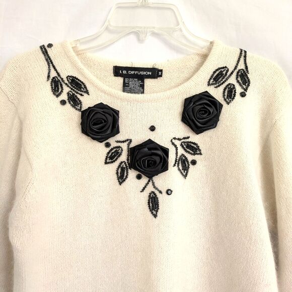 I.B. Diffusion Sweater VTG Size M Silk Angora Lambswool Rosettes Beads 80s - Picture 1 of 14